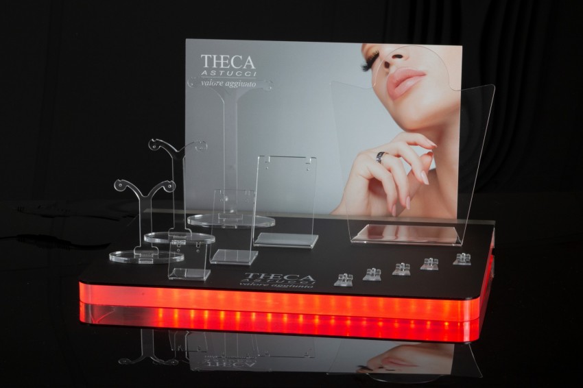 Acrylic led display and supports elements 380x295x210 - GLI9200 - Photo 2