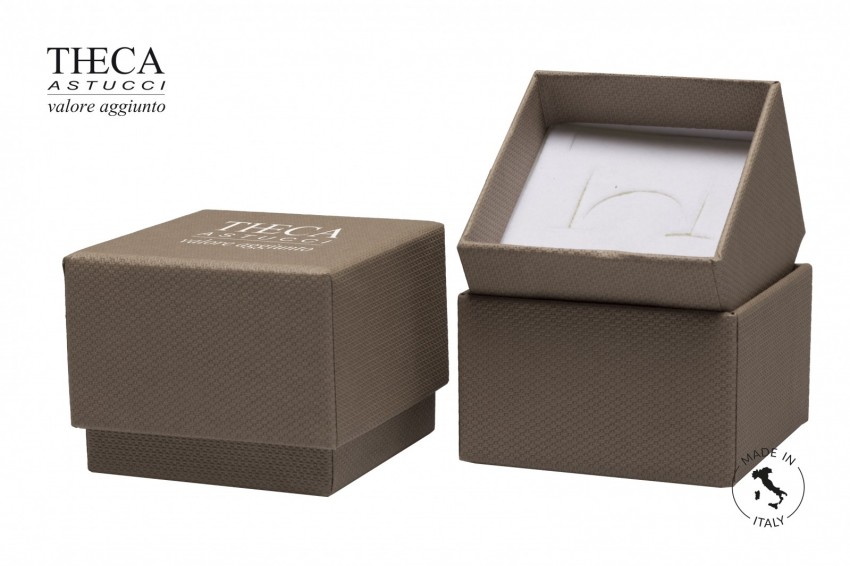 Presentation boxes Cardboard presentation boxes First First presentation box for ring 58x58x46(35) mud