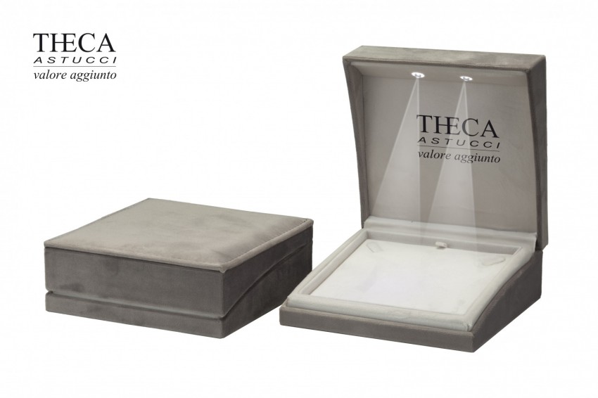 Presentation boxes Jewellery box with led Led light box Sara velvet Sara velvet led …