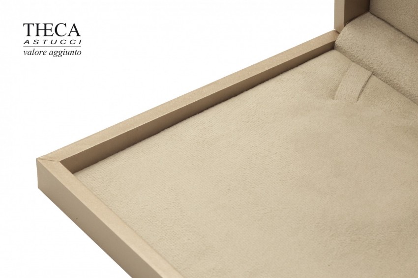 Cristallo gold presentation box necklace 199x199x43 - CRI4875 - Photo 3