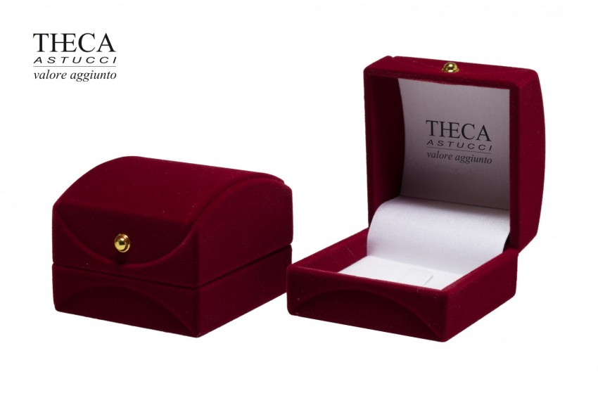 Presentation boxes Flocked box Flocked box Flora Flora presentation box for ring 55x55x48 red