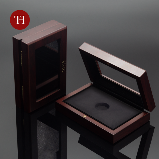 Wooden coin box Wooden coin box