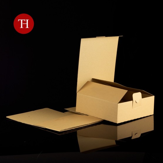 Robusta corrugated postal box Robusta corrugated postal box
