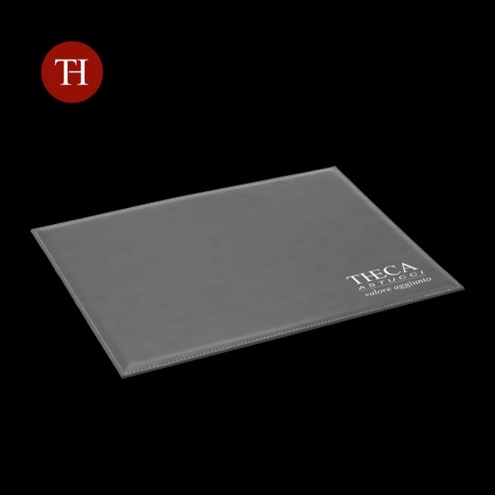 Desk pad